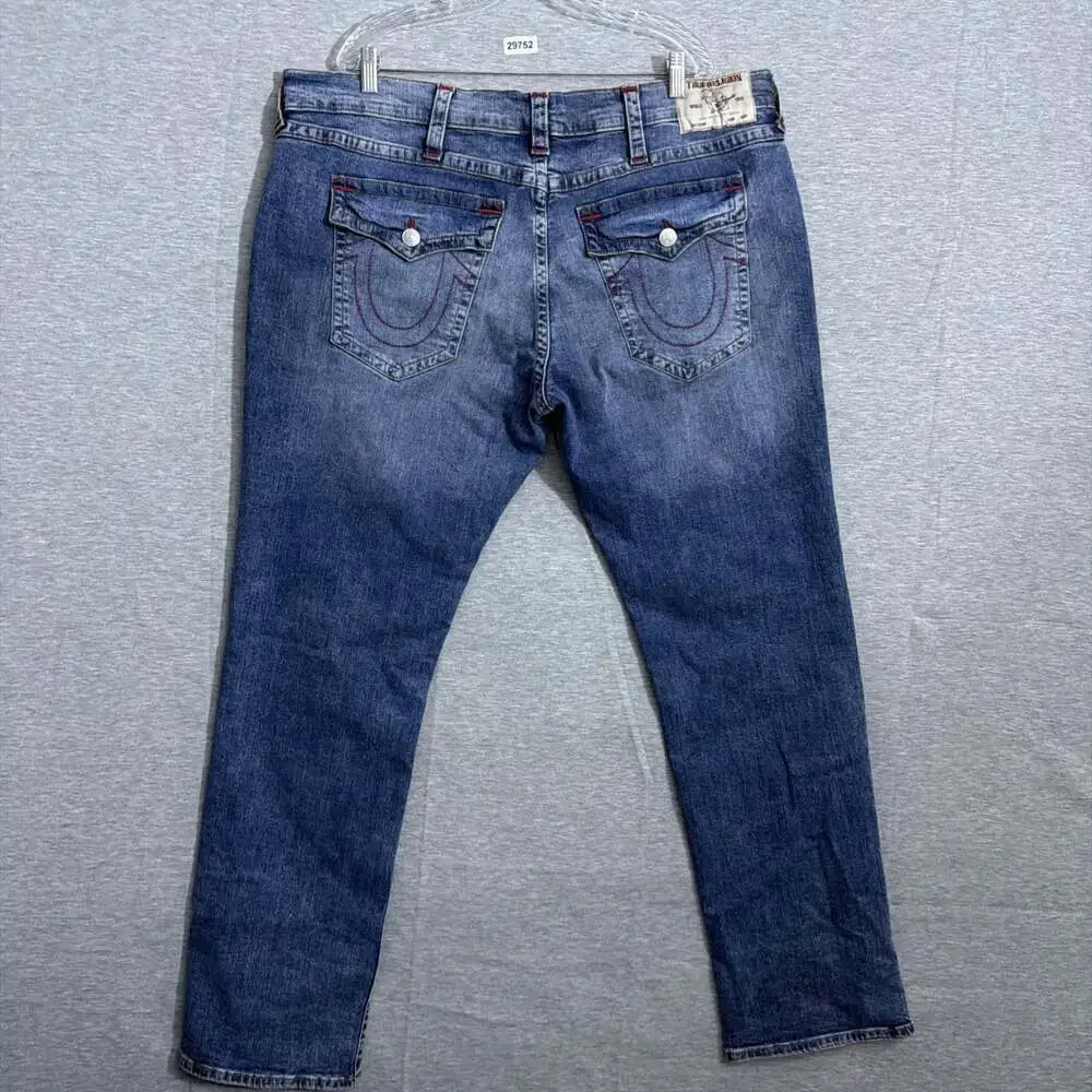 True Religion Men's 44 Blue Denim Ricky Relaxed Straight Leg Flap Pocket Jeans